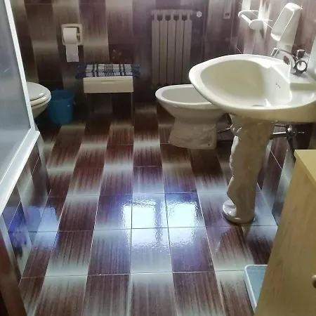 Πανσιόν Al Piano Terra *